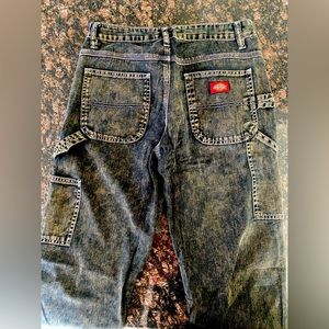 Dickies brand new cargo jeans with a dark wash